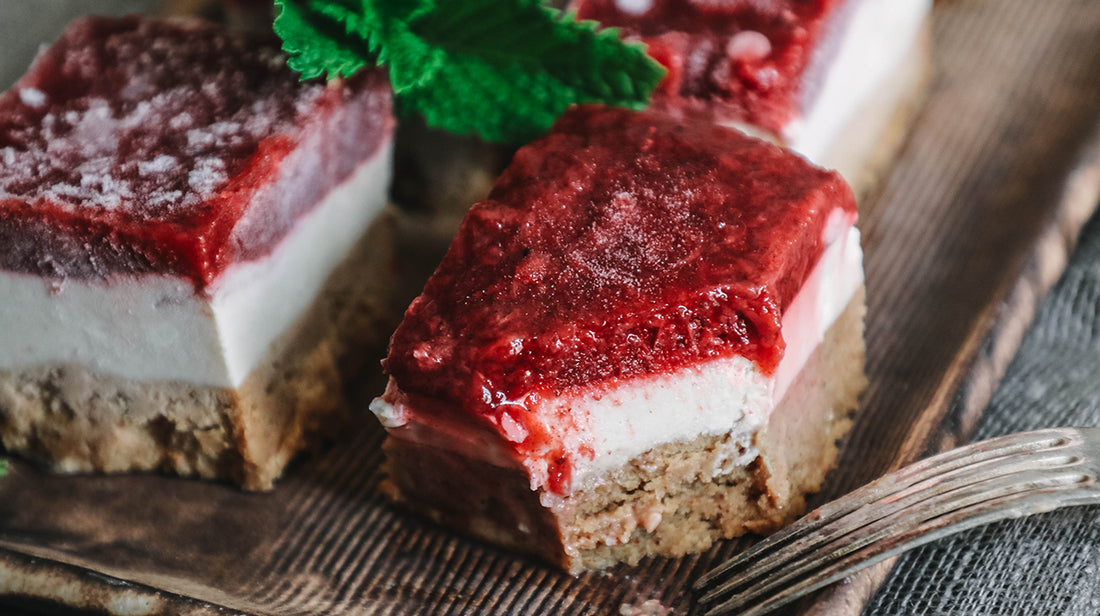 This Raw Cheesecake Is Neither Cake Nor Cheese