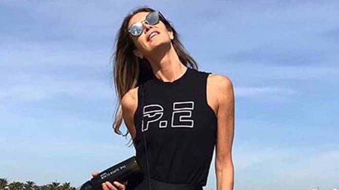 Elle's Holiday Beauty Essentials